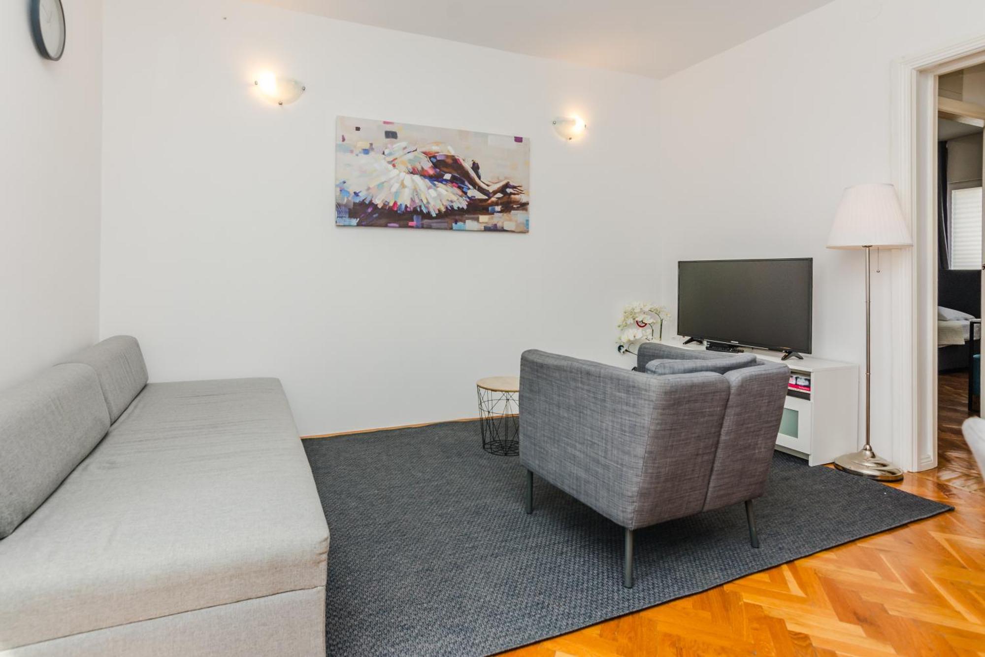 Royal Choice With Pool Apartma