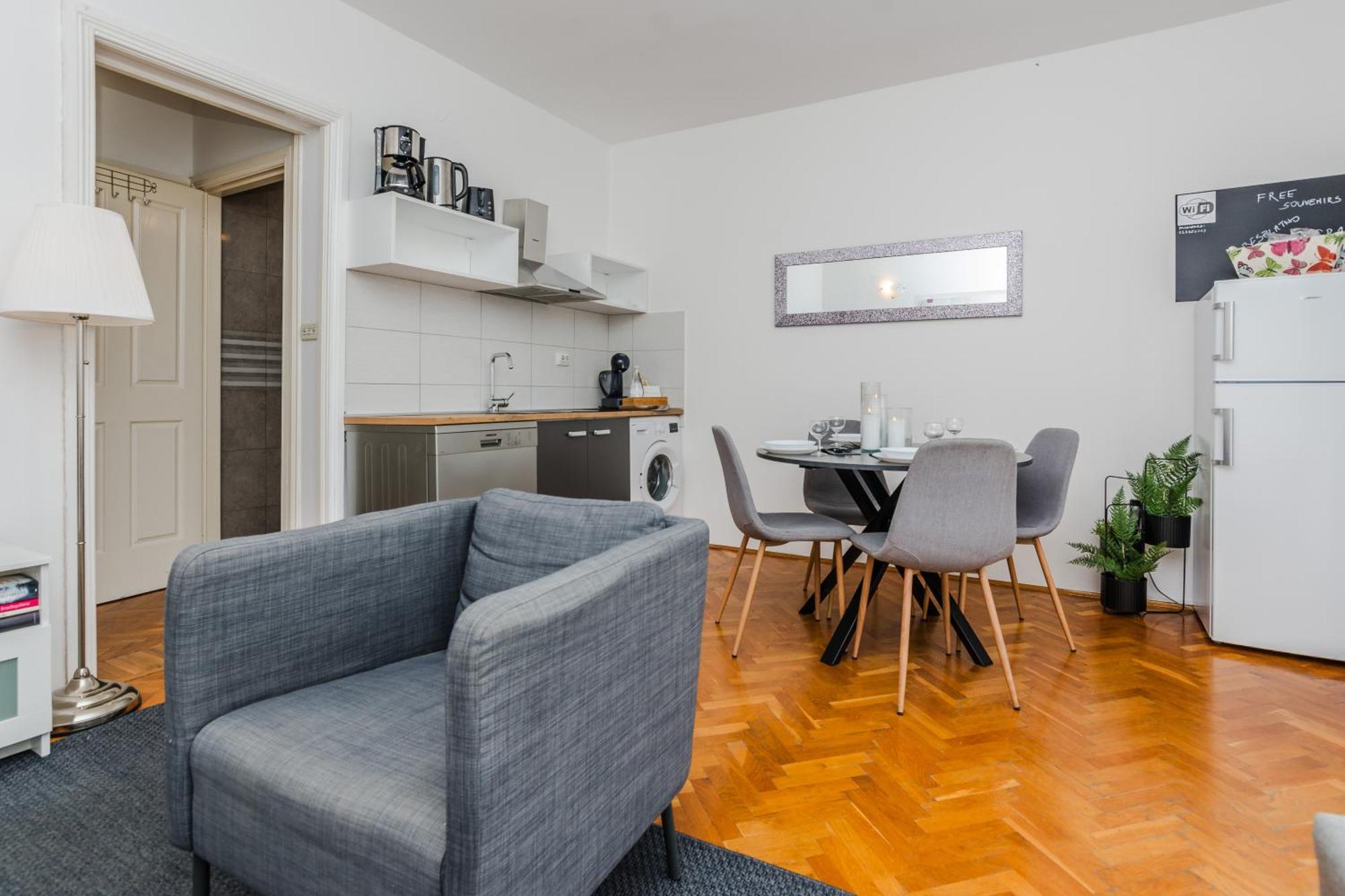 Apartman Royal Choice With Pool